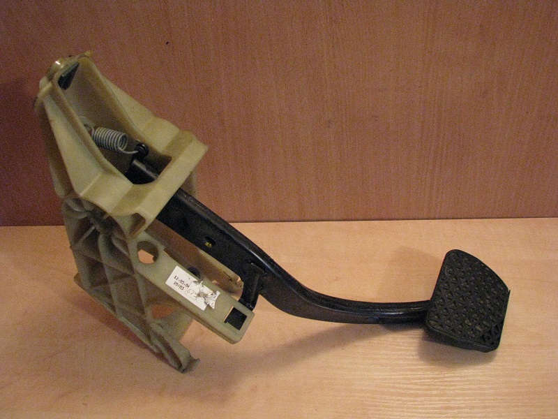 фото №1, Педаль гальма bmw 7 e65