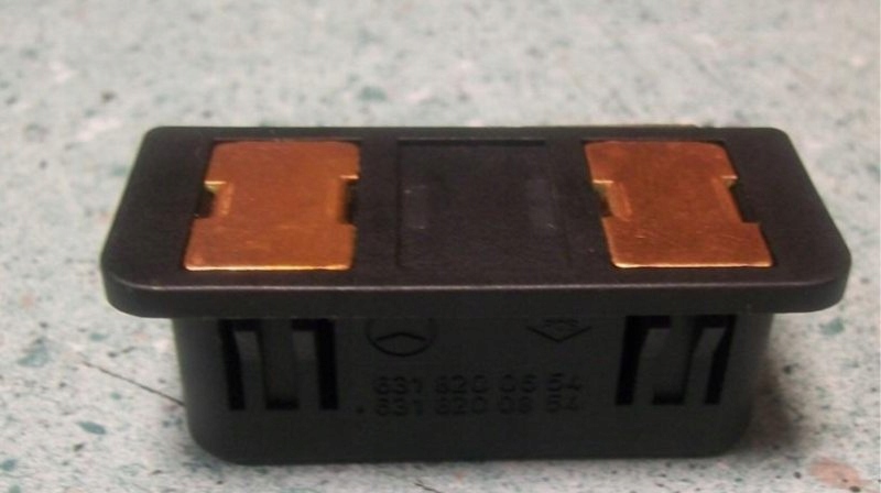 фото №4, Выключатель освещение дверь mercedes 6318200654 mb1