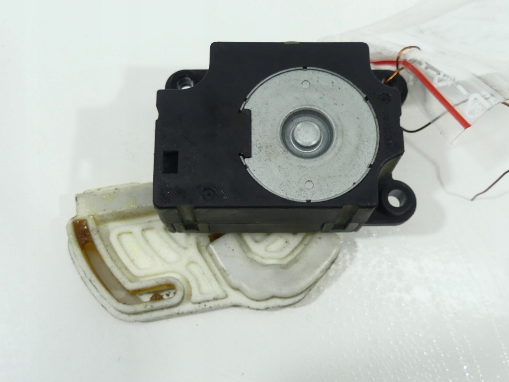 фото №1, Koleos i 08-11 моторчик обдув 503752-1170