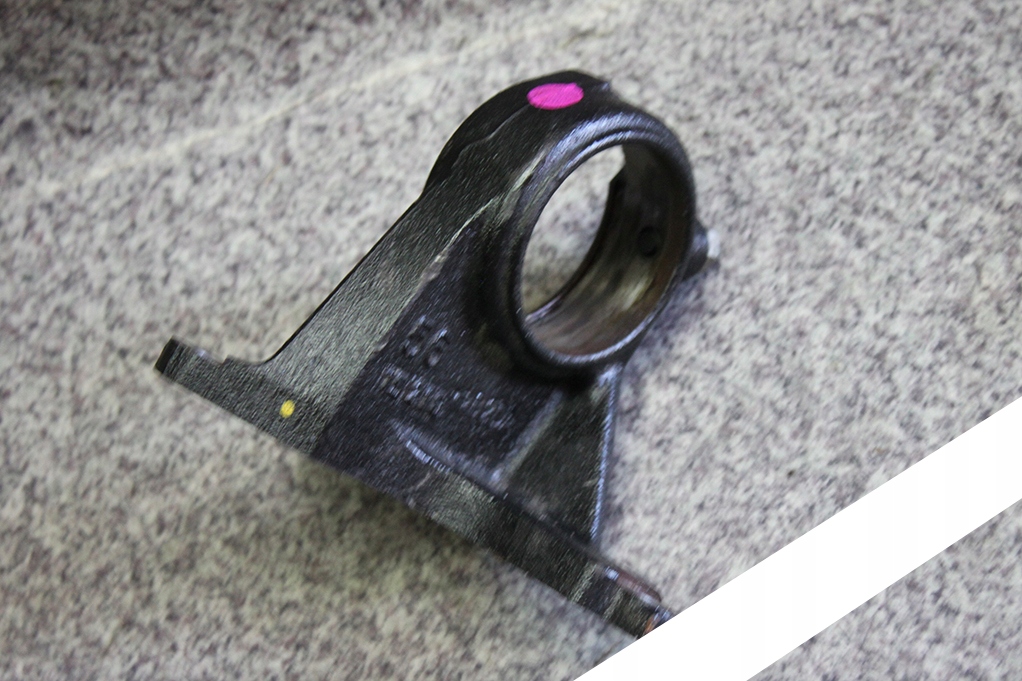 фото №3, Rav4 iv 2.2d-cat 2013- підпора піввісь оригінал