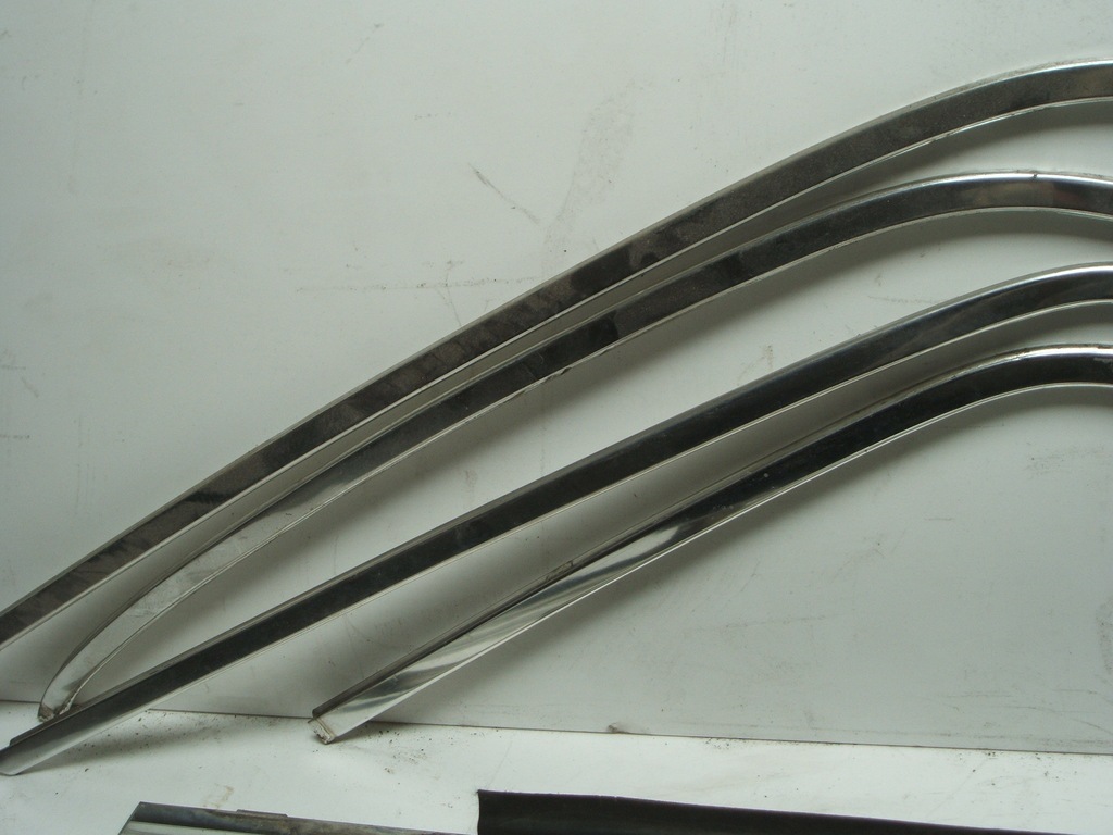 фото №5, Mercedes w123 накладки рамки вікон ущільнювачі двері