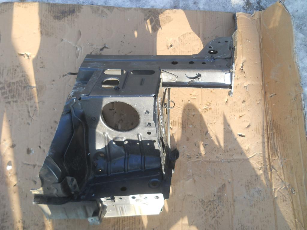 фото №1, Чверть лонжерон підкрилок правий перед qashqai j10