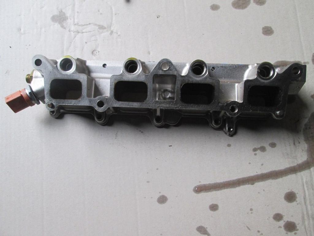 фото №1, Коллектор всасывающий skoda rapid 1.4tsi