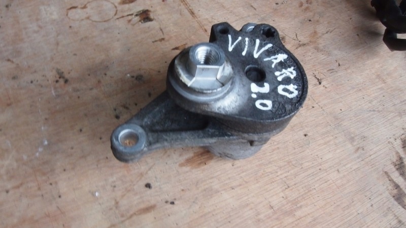 фото №2, Направляющая распределительного вала натяжитель trafic vivaro 2.0 dci