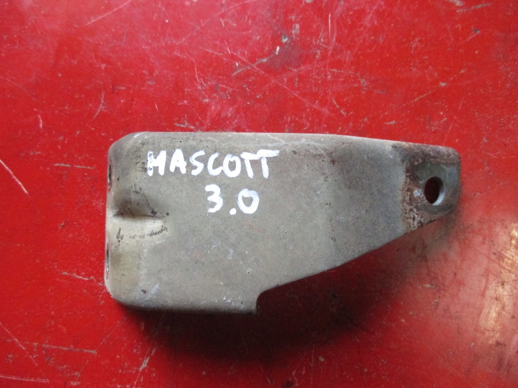 фото №1, Кронштейн кронштейн кронштейн renault mascott 04-10 pń