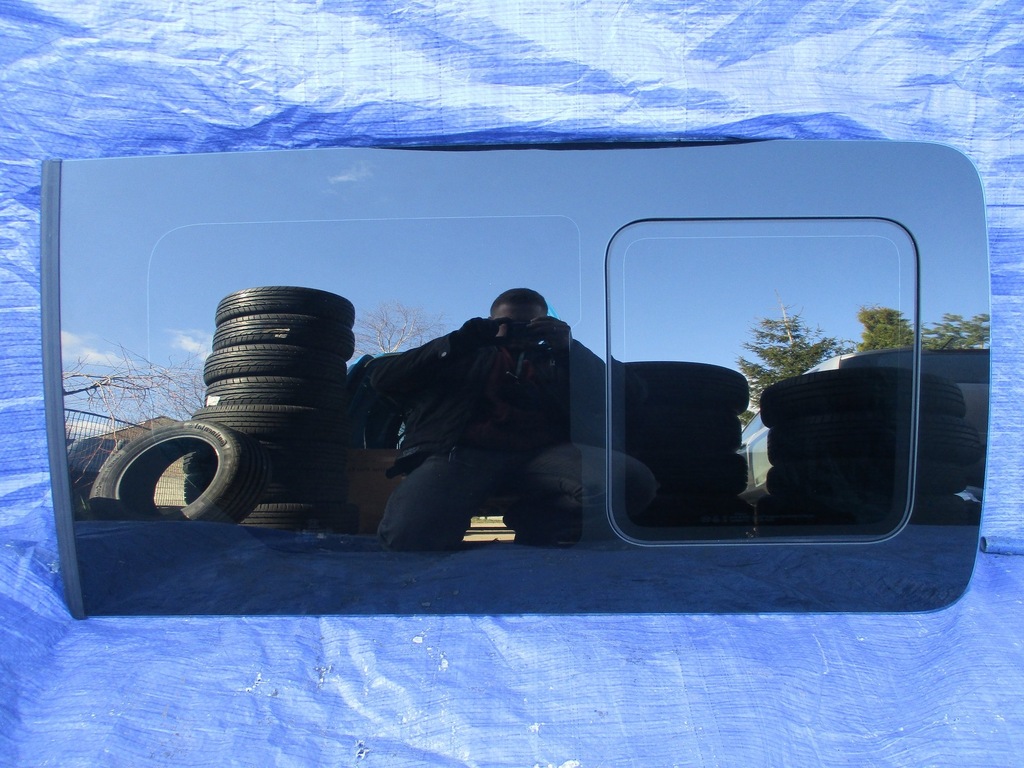 фото №1, Hyundai h1 starex стекло дверь правый задняя задняя bdb