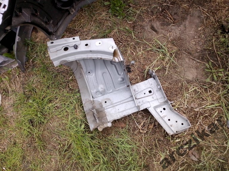 фото №2, Чверть лонжерон права renault clio iv 12-