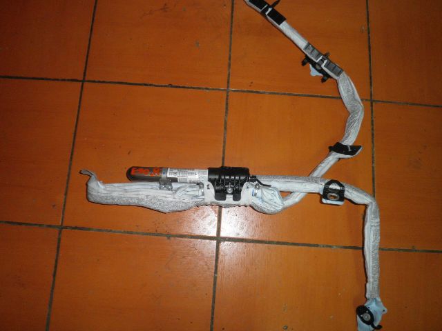 фото №1, Шторка безпеки права bmw-3 bmw3 e-90 e90