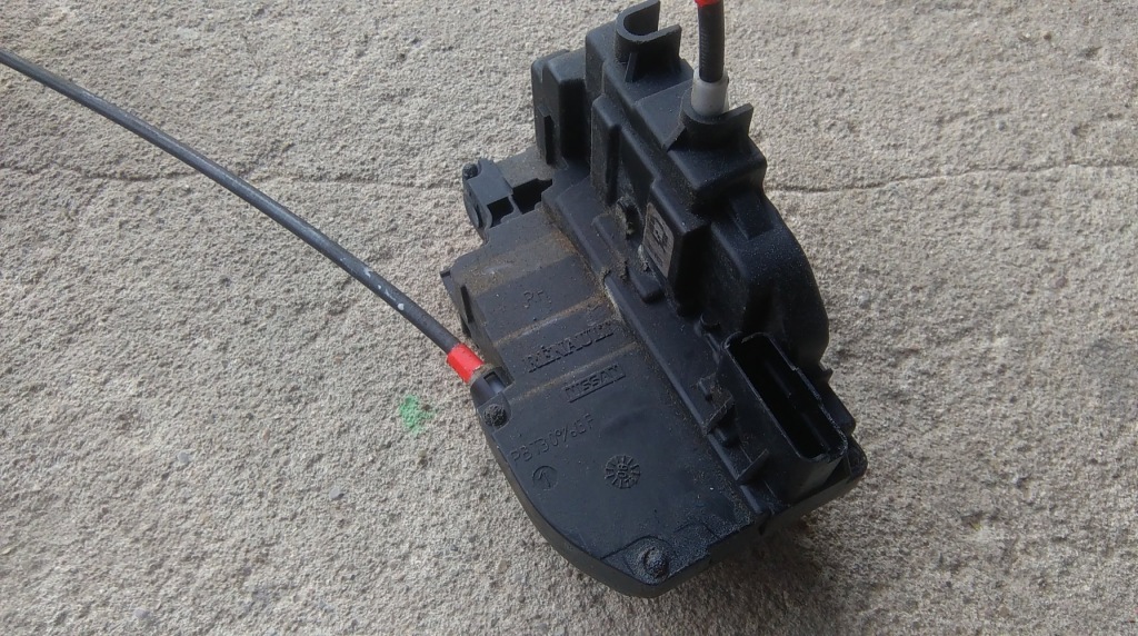 фото №1, Nissan note 06-12 замок правий передній перед 3 pin