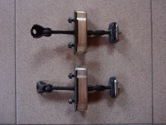 фото №1, Ограничитель дверь передних honda accord 2003-08r