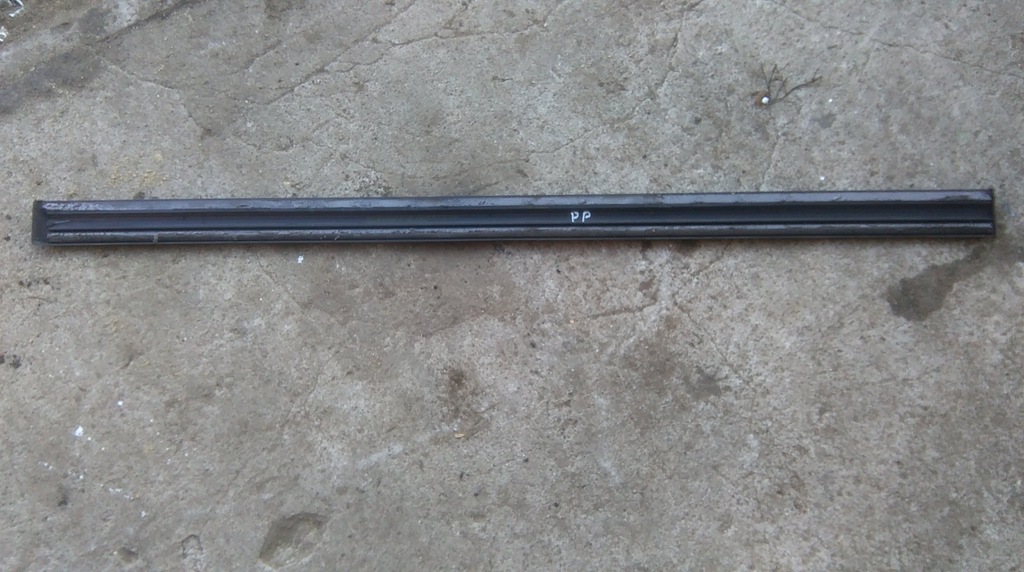 фото №2, Mitsubishi space star lift молдинг правая передняя