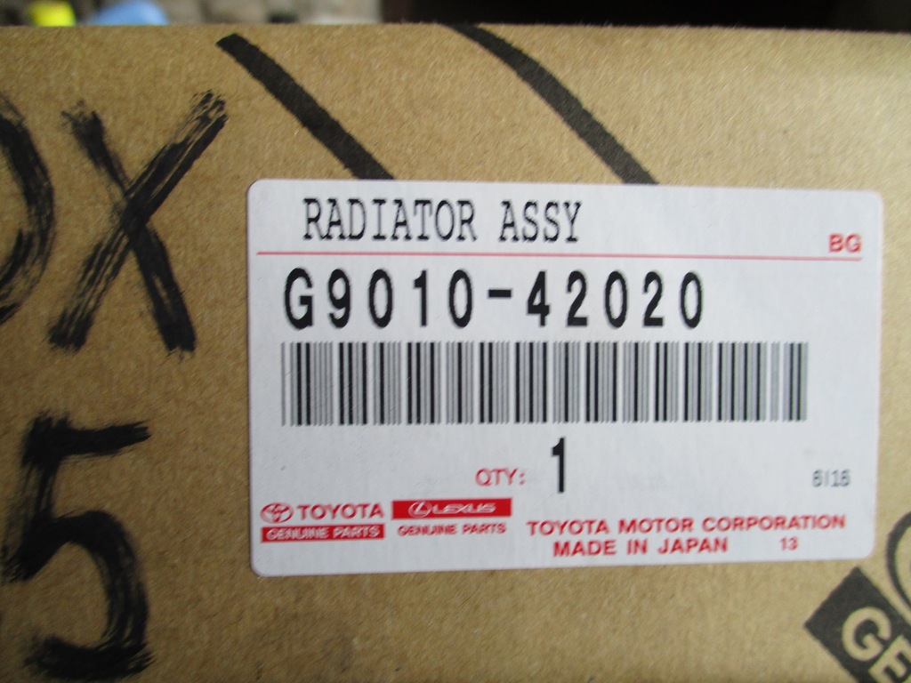 фото №6, Toyota rav4 2015- гибрид радиатор масла