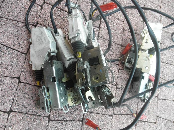 фото №1, Замок дверь левый правый scania 4 i r