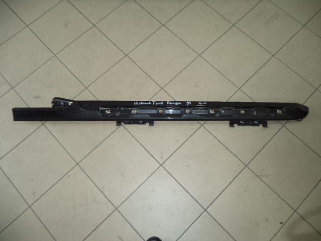 фото №1, Накладка na борт правая ford ranger 12-