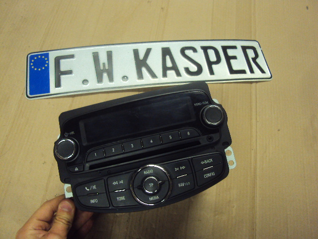 фото №2, Радио радиопроигрыватель opel corsa e