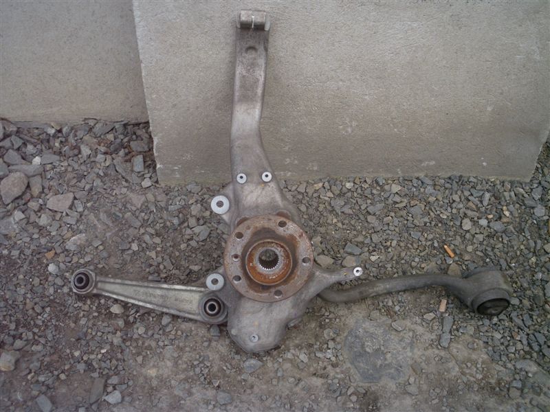 фото №1, Поворотный кулак правая bmw x5 e70 x6 e71 e72