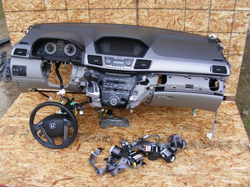 фото №1, Панель приладів консоль honda odyssey 2011-2017r