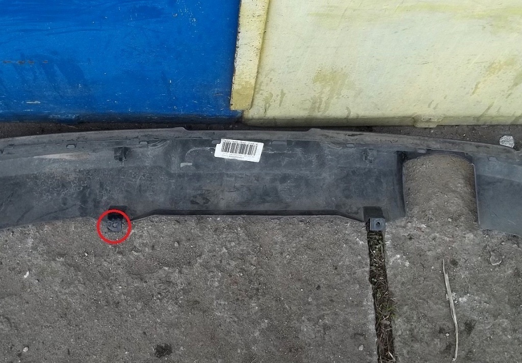 фото №7, Volvo c30 r-design 10-12r. накладка-спойлер спойлер задняя pdc