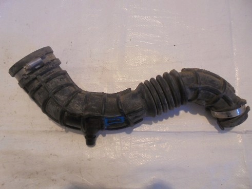 фото №2, Clio 3 modus 1.5 dci труба воздуха 8200500383