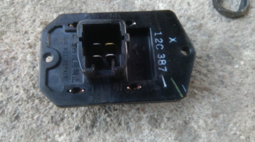 фото №1, Suzuki liana резистор резистор