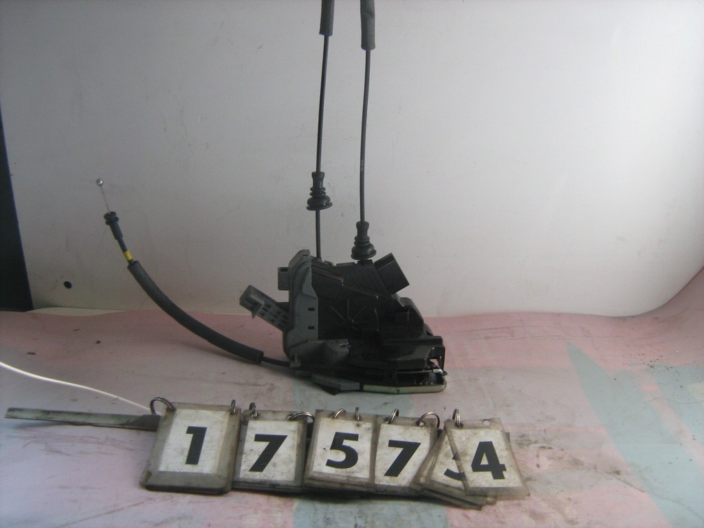 фото №1, Замок дверь правый задняя kia sorento iii 2015-