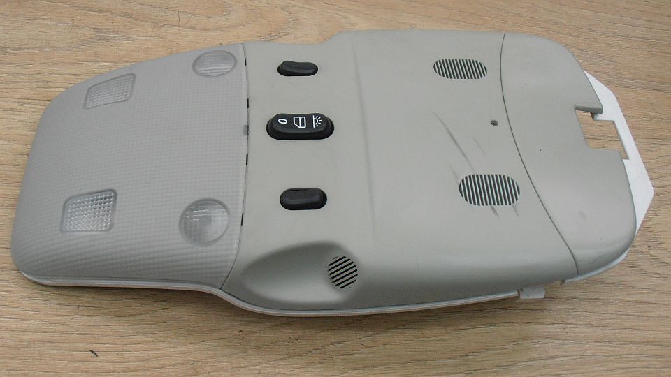 фото №1, Cadillac bls лампа внутрішня освітлення кабіни