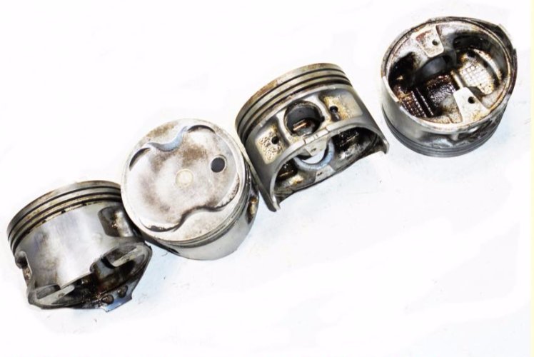 фото №1, Поршень toyota camry celica 2.2 16v 5s-fe