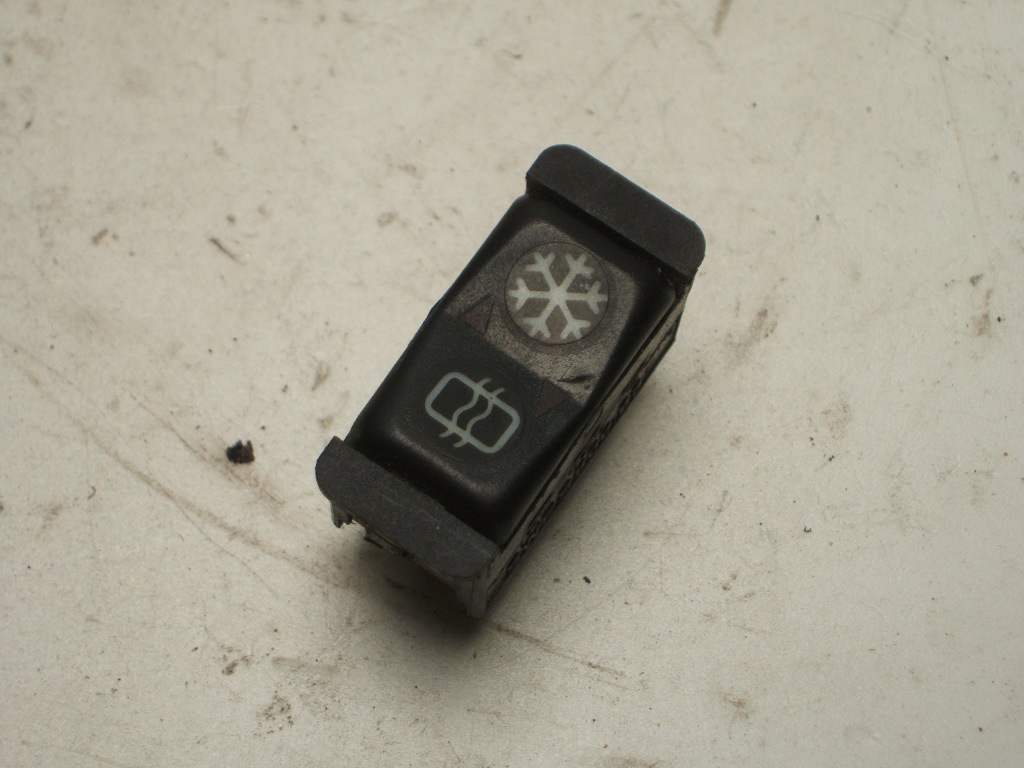 фото №1, Mercedes sec w126 кнопка кнопка кондиционер 1268202310
