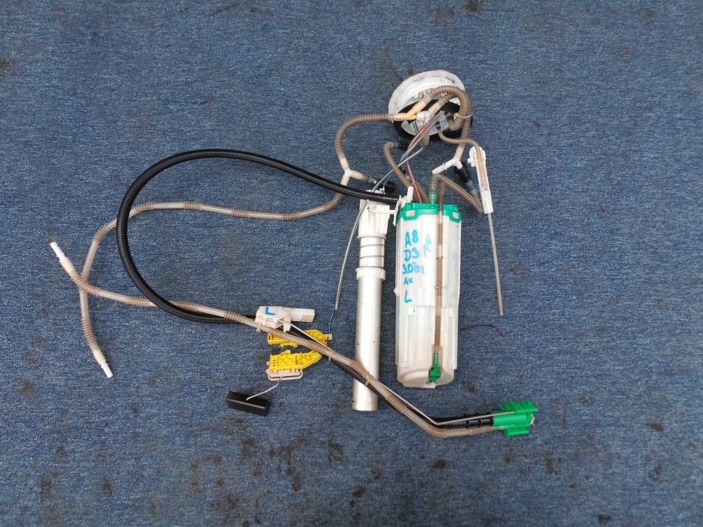 фото №1, Насос топлива 4e0919679g audi a8 d3 3.0tdi asb