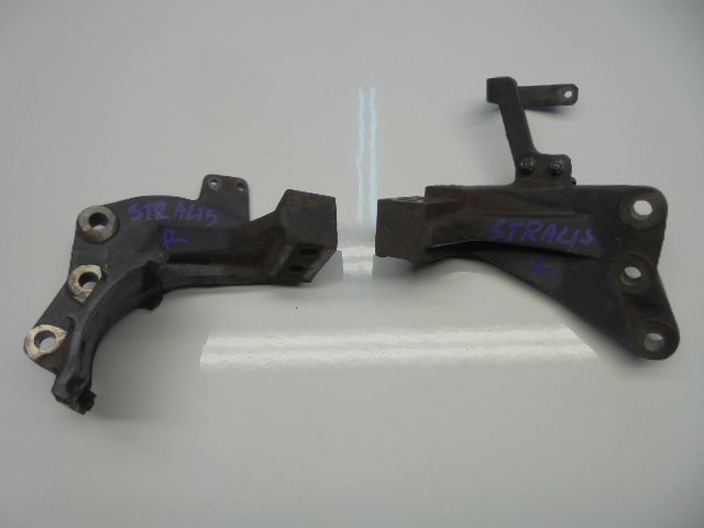 фото №1, Iveco stralis cursor 10 e5 кронштейн двигуна ліва права