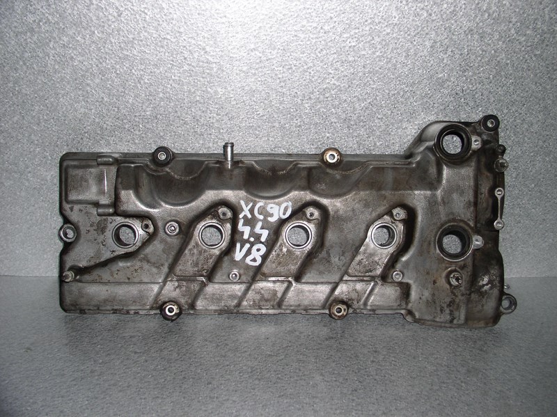 фото №1, Volvo xc90 s80 4.4 v8 315km крышка клапанов