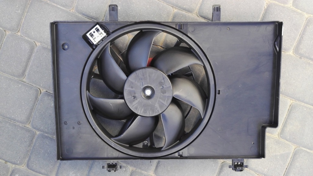 фото №1, Ford fiesta mk7 b-max 1.5 tdc вентилятор с корпус