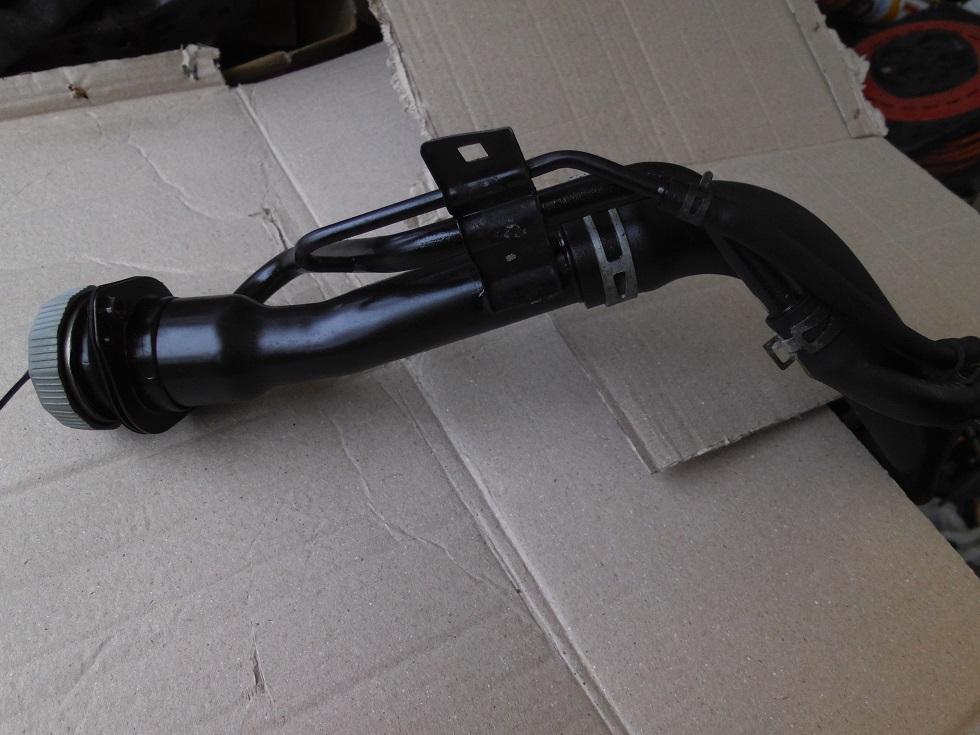 фото №1, Mitsubishi l200 заливная горловина топлива did 06-11