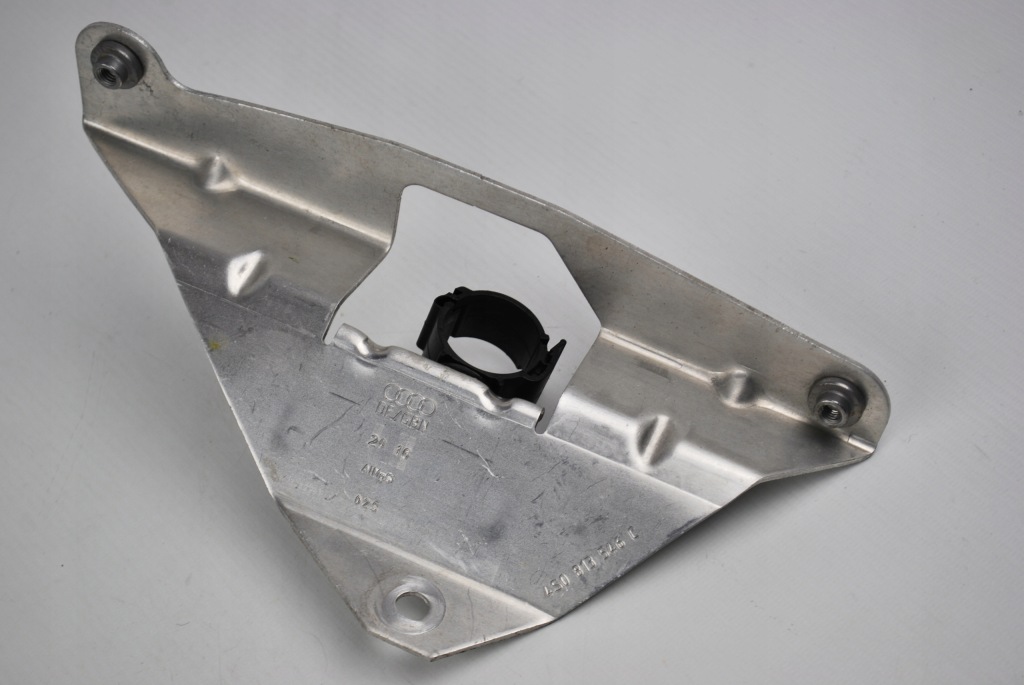 фото №1, Крепления фильтра воздуха audi r8 4s0813546c