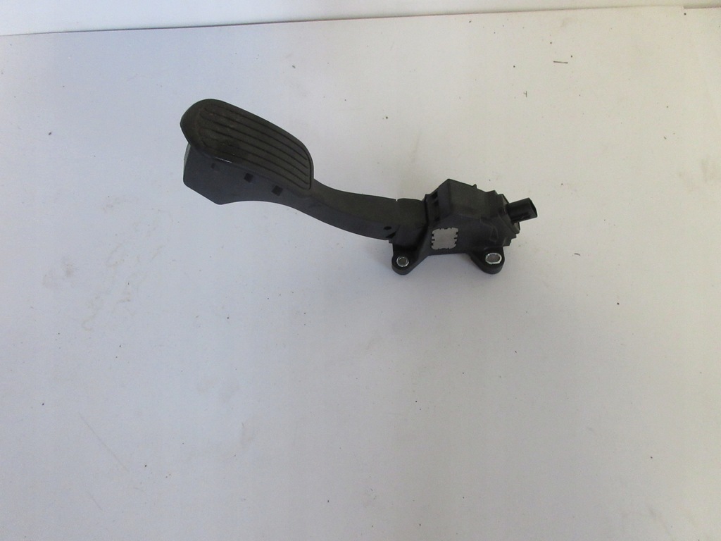 фото №1, Prius iv педаль газа ускорения