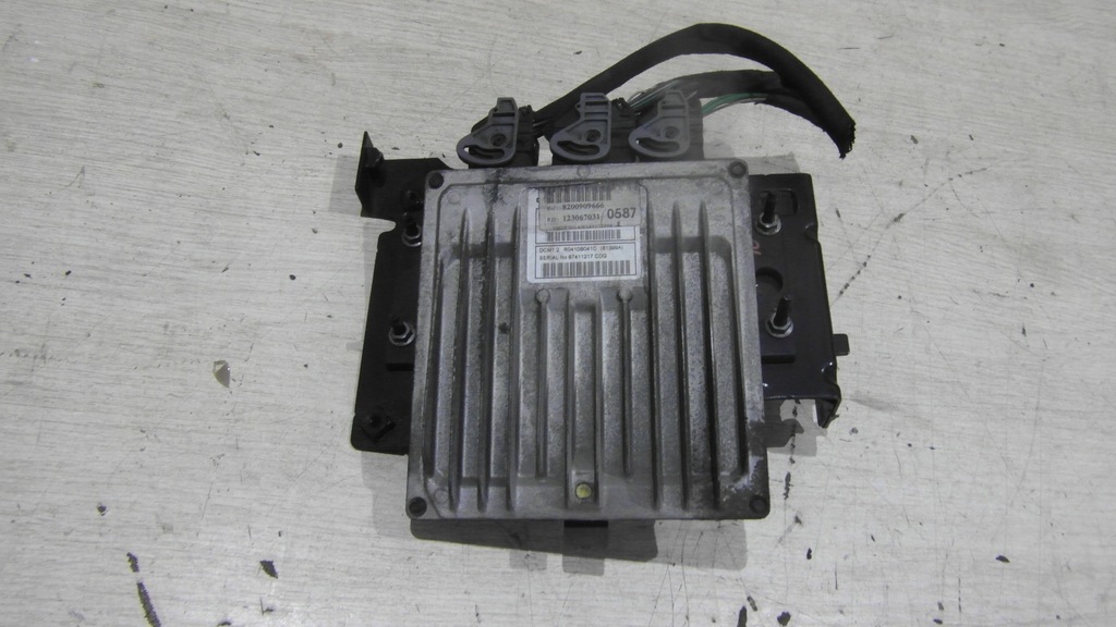 фото №1, Бортовой компьютер блок управления 8200909666 renault kangoo ii