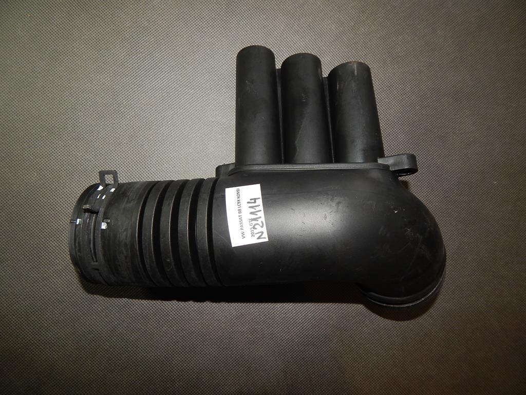 фото №1, Vw passat b8 wąż труба повітря 04e129651d