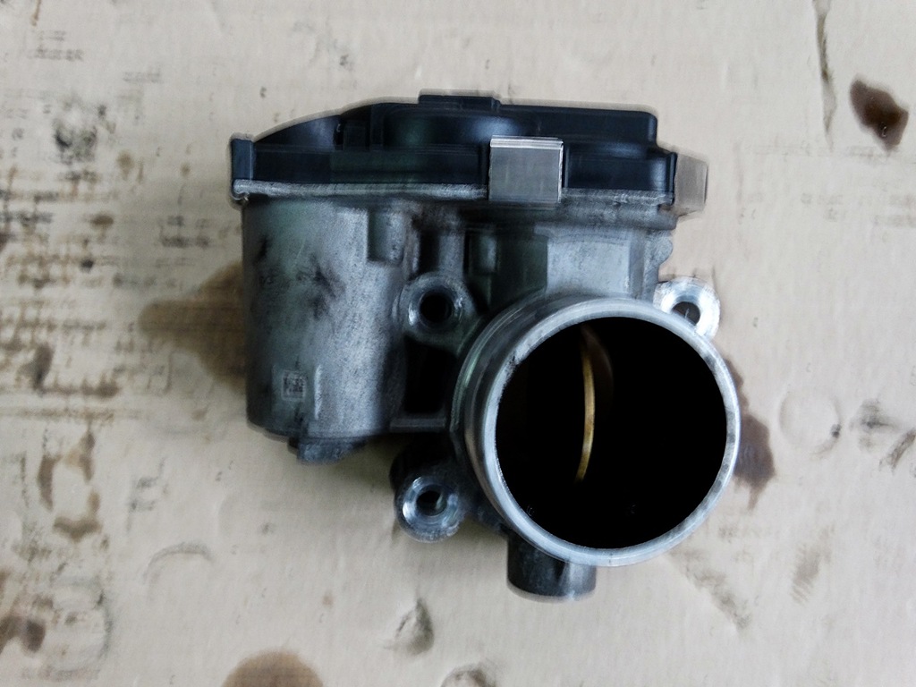 фото №1, Дроссельная заслонка opel astra 1.6cdti 55570009db