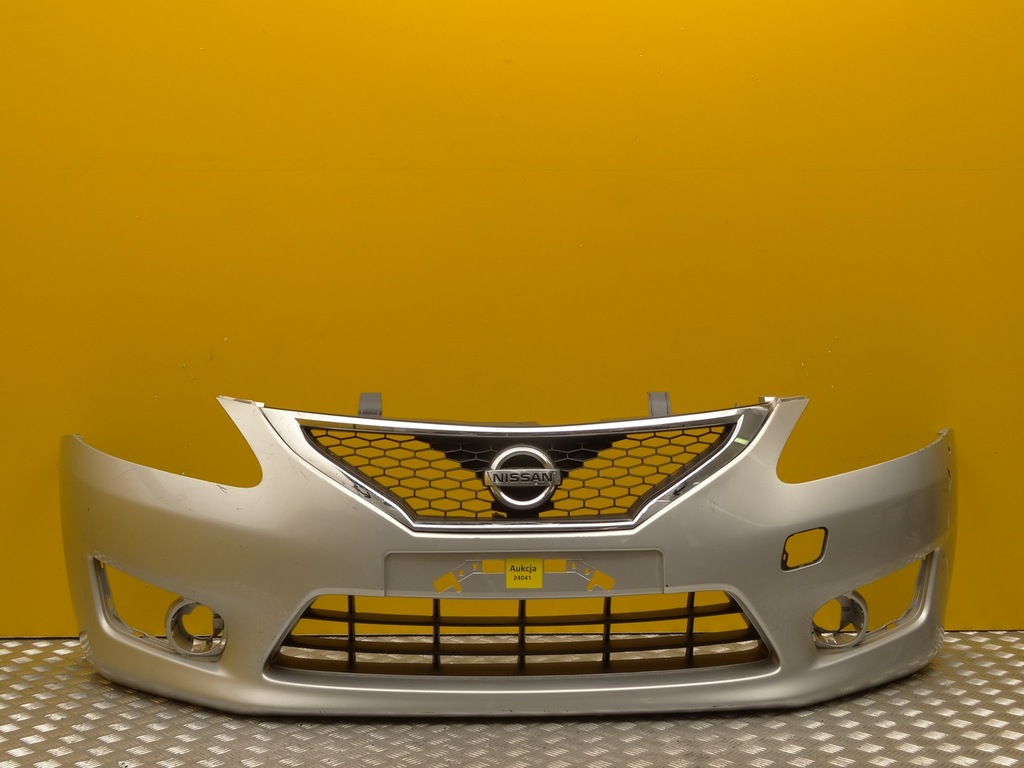 фото №1, Nissan pulsar sss 2011- бампер перед решётка радиатора