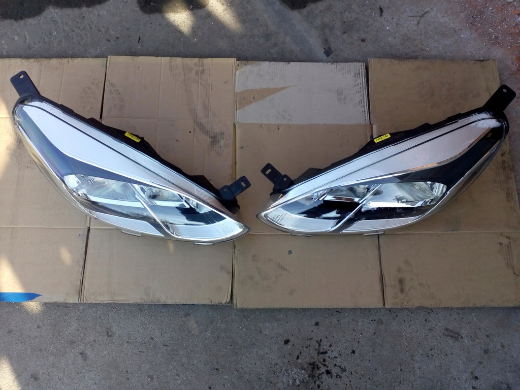 фото №1, Ford fiesta mk8 лампа лампи перед передні