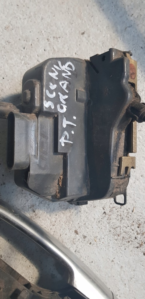 фото №3, Renaul scenic замок ручка правый задняя