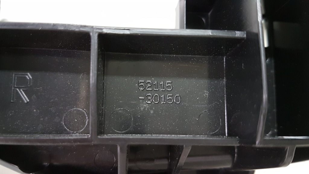 фото №5, Lexus gs 12-15 направляющая кронштейн бампера лампы перед r