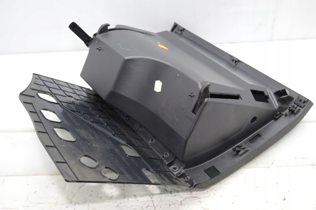 фото №5, Бардачок пасажира vectra c signum europa 02-09r