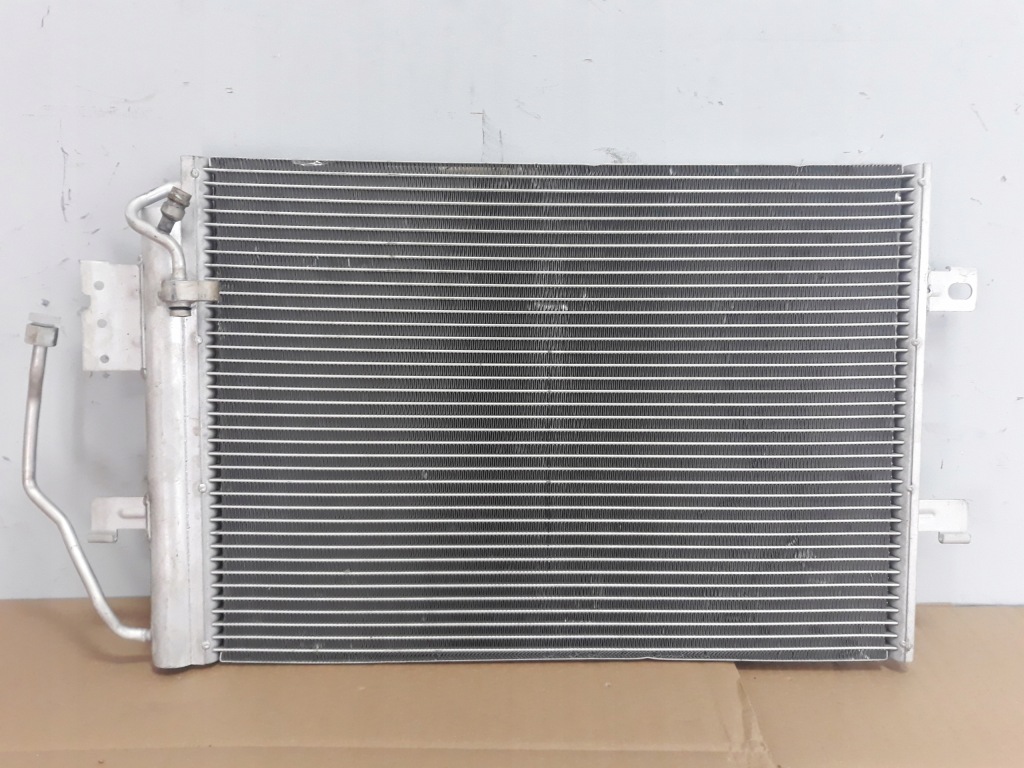 фото №1, Радиатор кондиционера mercedes a-klasa w168