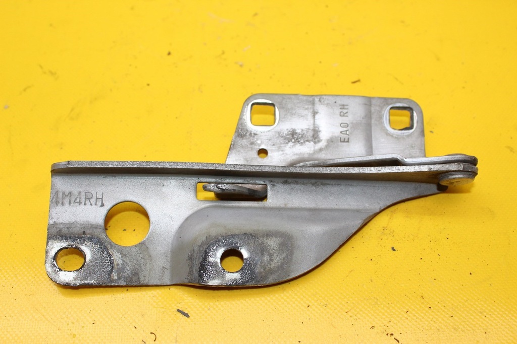 фото №3, Петля капот правый перед navara d40