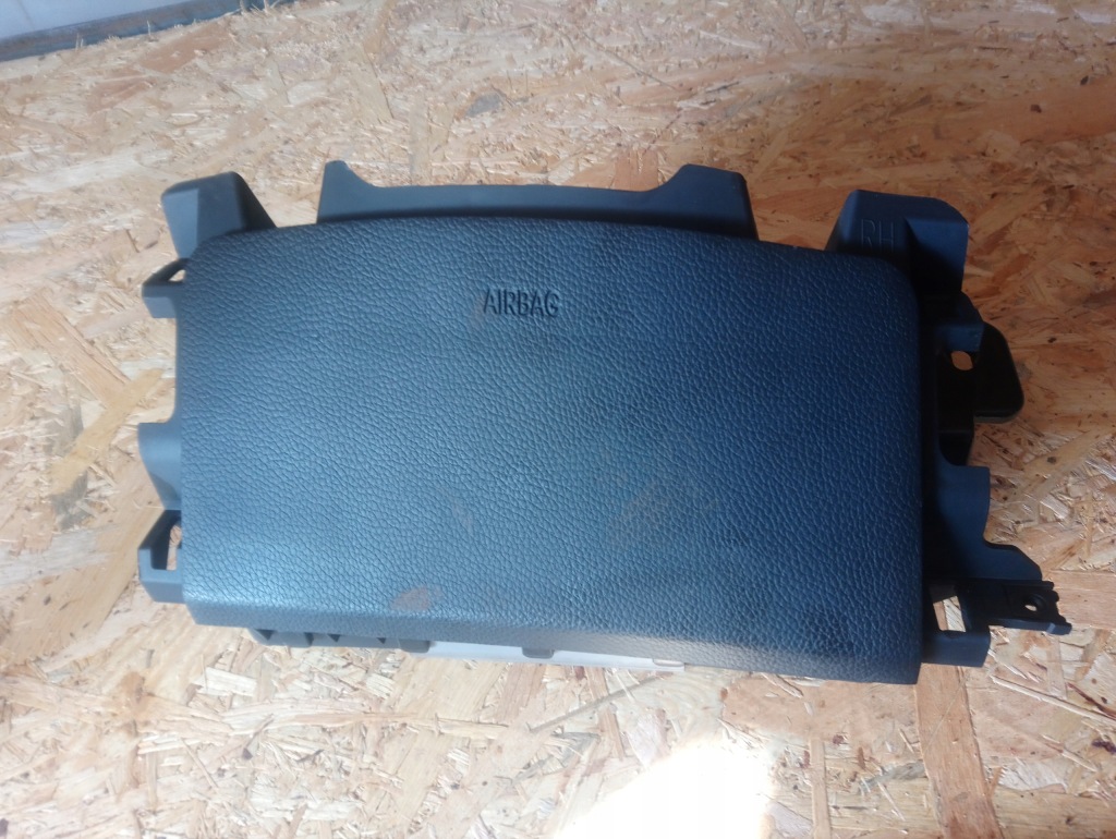 фото №2, Подушка коленная hyundai i40 оригинал