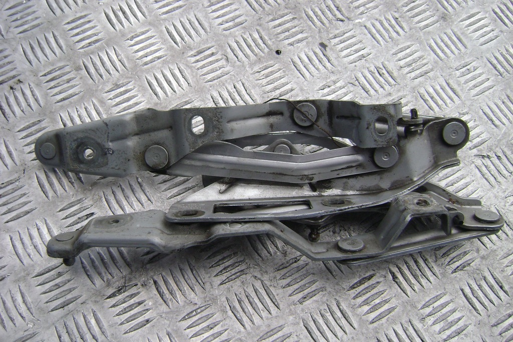 фото №1, Audi tt 8n - петли капот