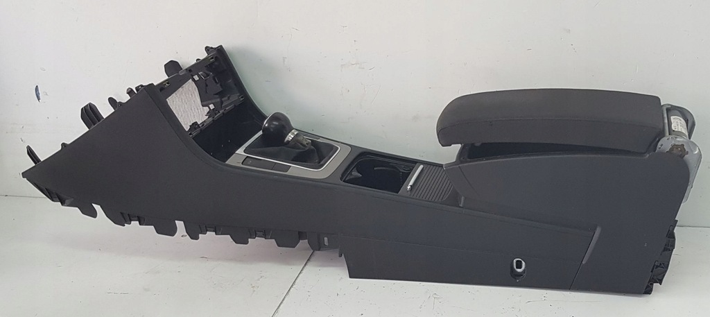 фото №5, Туннель средний vw passat b6 подлокотник