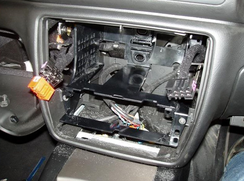 Passat b5 b5fl рамка корзина под навигация 2din 1din с Разборки