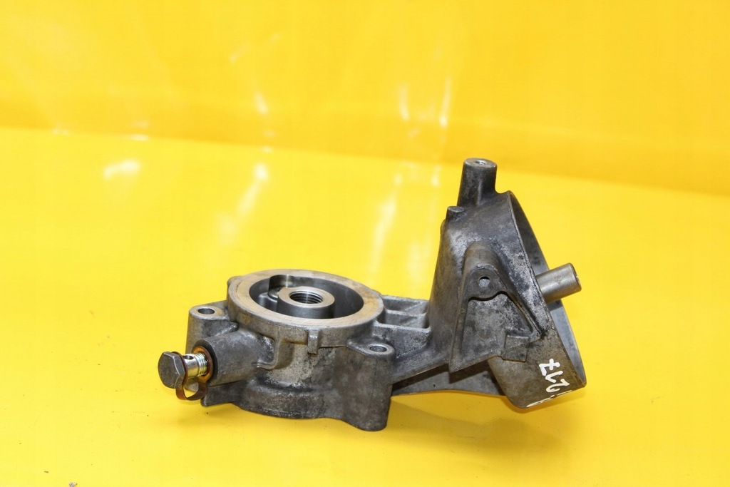 фото №6, Основание фильтра масла navara d40 2.5 dci